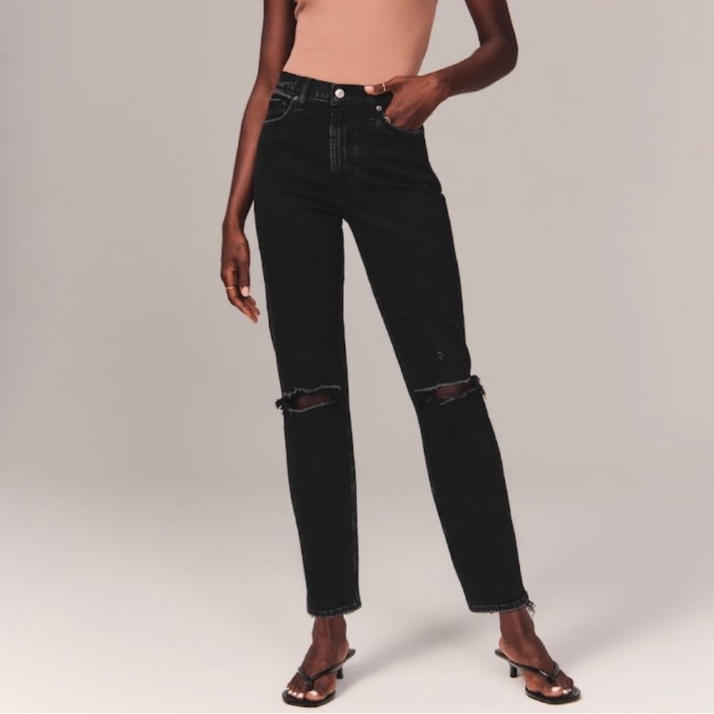 Abercrombie Curve Love High Rise Mom Jeans